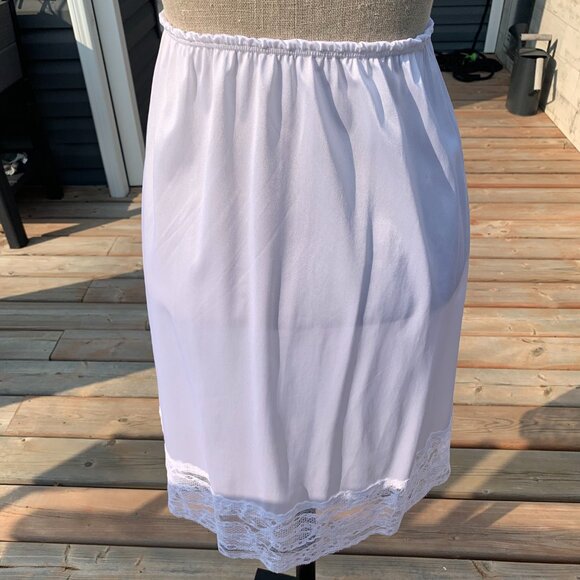 Vintage 90s Slip Skirt White Satin Lace Trim Fairy Boho Chic 90s Lingerie New - Picture 5 of 10